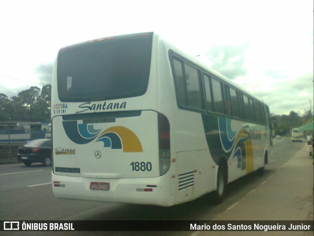 Empresas de Transportes Santana e São Paulo 1880 na cidade de Simões Filho, Bahia, Brasil, por Mario dos Santos Nogueira Junior. Número da foto: #10722319.