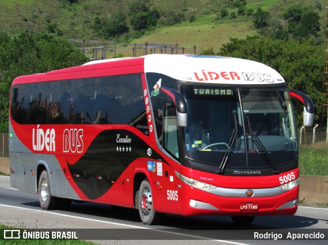 Lider Bus 5005 na cidade de Aparecida, São Paulo, Brasil, por Rodrigo  Aparecido. ID da foto: 10725411.