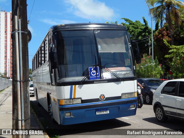 Ônibus Particulares 1E90 na cidade de Recife, Pernambuco, Brasil, por Rafael Rodrigues Forencio. Número da foto: #10722836.