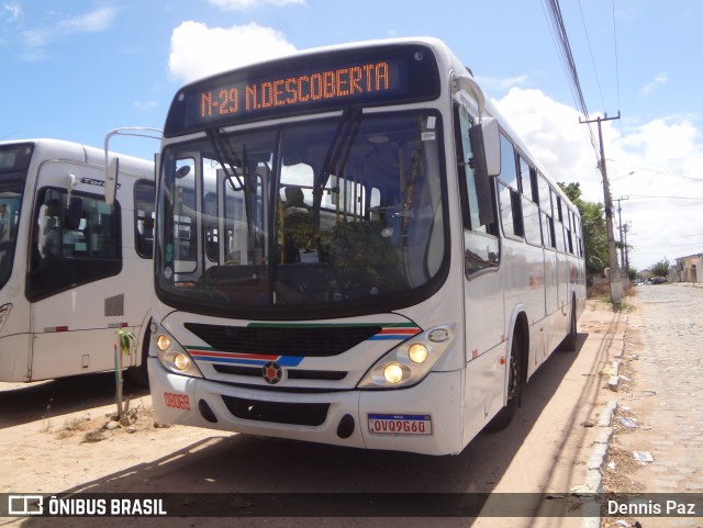 Reunidas Transportes Urbanos 08069 na cidade de Natal, Rio Grande do Norte, Brasil, por Dennis Paz. Número da foto: #10723573.