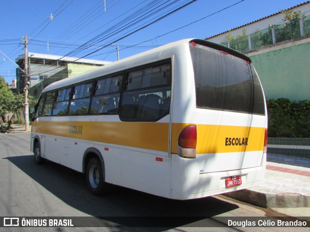 Escolares 7557 na cidade de Belo Horizonte, Minas Gerais, Brasil, por Douglas Célio Brandao. ID da foto: 10725608.