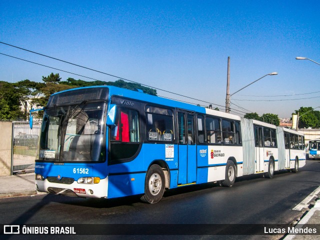 Viação Cidade Dutra 6 1562 na cidade de São Paulo, São Paulo, Brasil, por Lucas Mendes. ID da foto: 10630537.