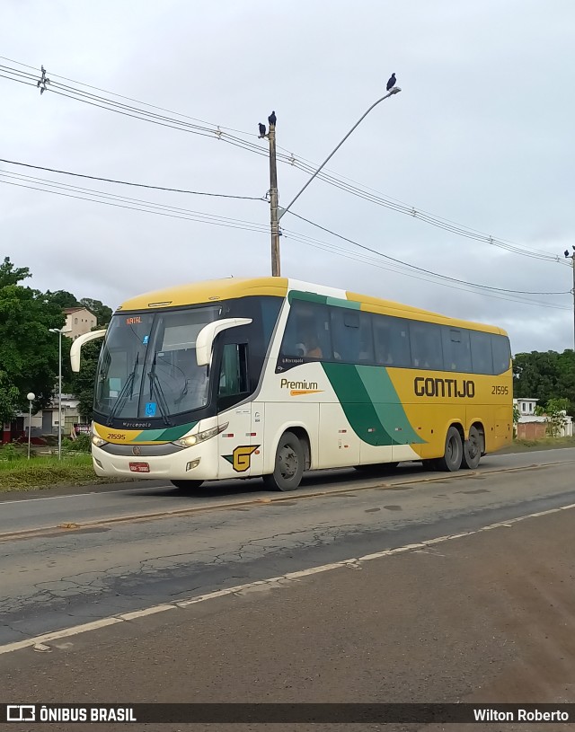 Empresa Gontijo de Transportes 21595 na cidade de Governador Valadares, Minas Gerais, Brasil, por Wilton Roberto. ID da foto: 10629676.