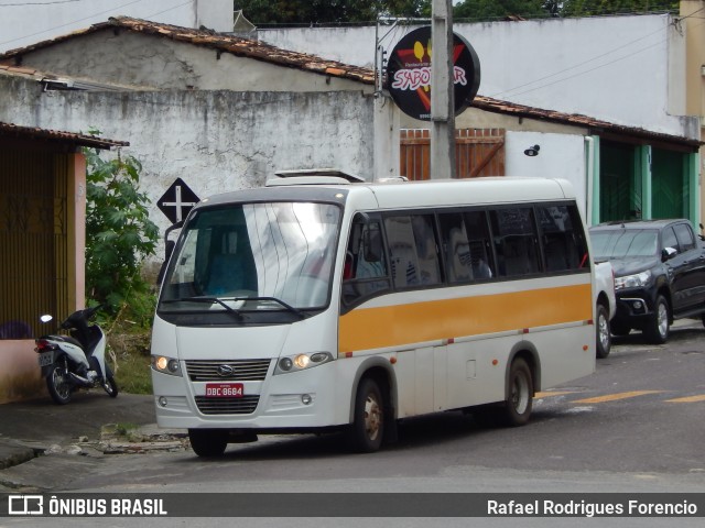 Ônibus Particulares 15 na cidade de Estância, Sergipe, Brasil, por Rafael Rodrigues Forencio. ID da foto: 10629074.