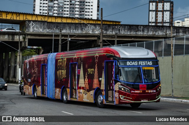 Via Sudeste Transportes S.A. 5 2156 na cidade de São Paulo, São Paulo, Brasil, por Lucas Mendes. ID da foto: 10632542.