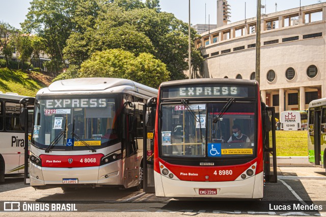 Express Transportes Urbanos Ltda 4 8980 na cidade de São Paulo, São Paulo, Brasil, por Lucas Mendes. ID da foto: 10628572.