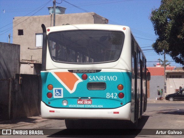 Viação Sanremo 842 na cidade de Vila Velha, Espírito Santo, Brasil, por Artur Galvao. ID da foto: 10631880.