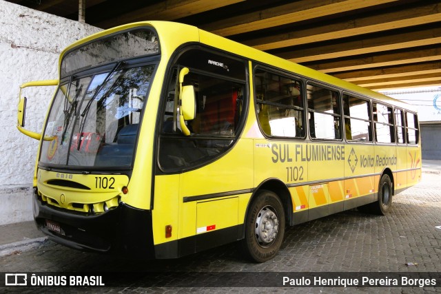 Viação Sul Fluminense 1102 na cidade de Volta Redonda, Rio de Janeiro, Brasil, por Paulo Henrique Pereira Borges. ID da foto: 10628757.