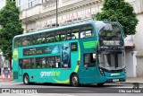 Reading Buses 761 na cidade de London, Greater London, Inglaterra, por Otto von Hund. ID da foto: :id.