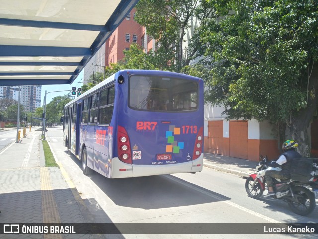 BR7 Mobilidade 1713 na cidade de São Bernardo do Campo, São Paulo, Brasil, por Lucas Kaneko. Número da foto: #10633404.