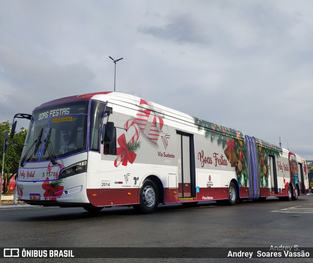 Via Sudeste Transportes S.A. 5 1578 na cidade de São Paulo, São Paulo, Brasil, por Andrey  Soares Vassão. Número da foto: #10633400.