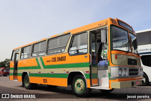 Viação Colombo 101 na cidade de Curitiba, Paraná, Brasil, por jessé pereira. Número da foto: #10635366.