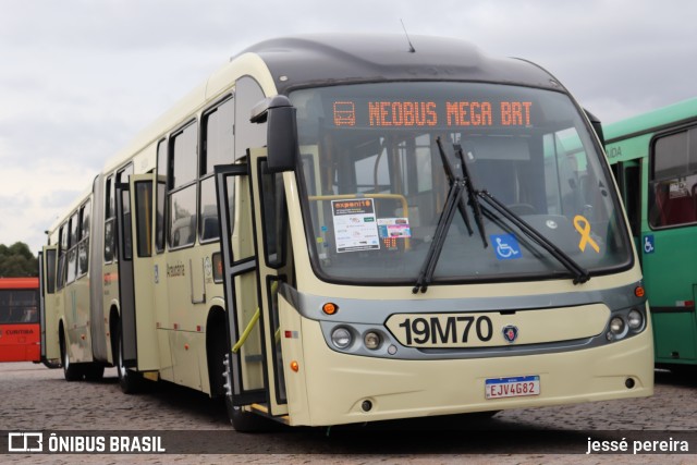 Araucária Transportes Coletivos 19M70 na cidade de Curitiba, Paraná, Brasil, por jessé pereira. Número da foto: #10635538.