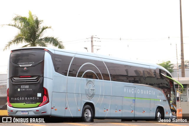 Viação Garcia 82088 na cidade de Londrina, Paraná, Brasil, por Jessé Santos. ID da foto: 10637899.