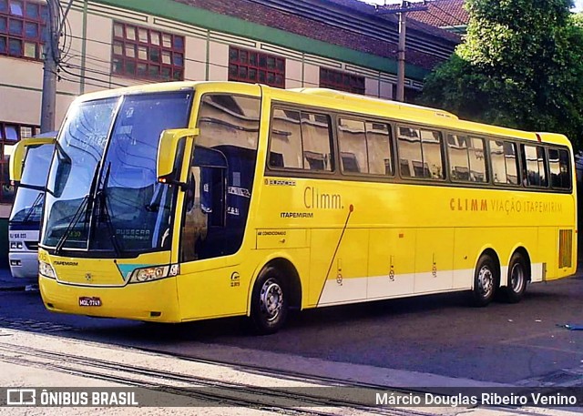 Viação Itapemirim 9015 na cidade de Rio de Janeiro, Rio de Janeiro, Brasil, por Márcio Douglas Ribeiro Venino. ID da foto: 10639732.