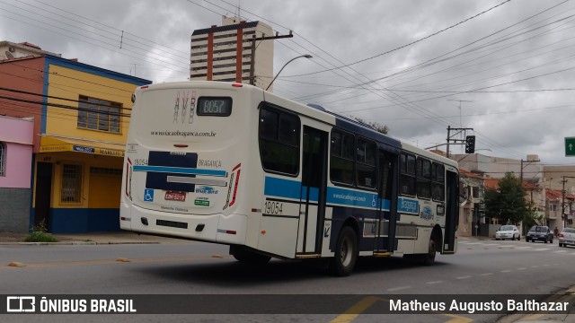 Auto Viação Bragança 19054 na cidade de Bragança Paulista, São Paulo, Brasil, por Matheus Augusto Balthazar. Número da foto: #10637100.