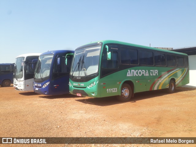 Ancora Tur 11123 na cidade de Tangará da Serra, Mato Grosso, Brasil, por Rafael Melo Borges. Número da foto: #10636850.