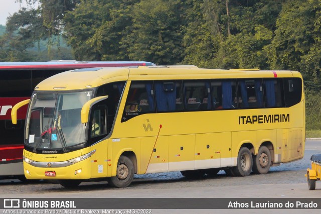 Viação Itapemirim 60051 na cidade de Manhuaçu, Minas Gerais, Brasil, por Athos Lauriano do Prado. ID da foto: 10641541.