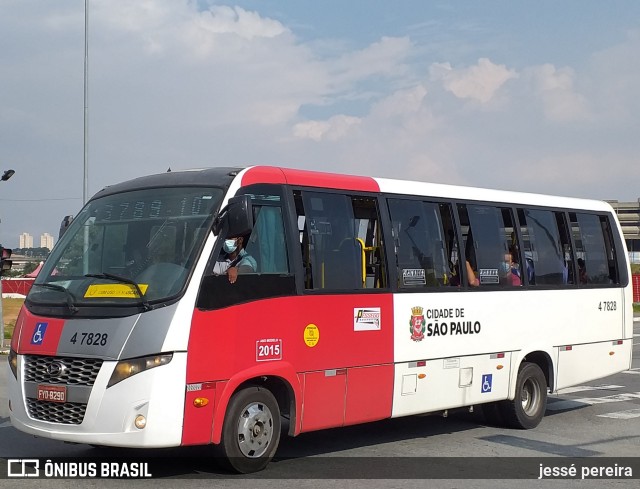 Pêssego Transportes 4 7828 na cidade de São Paulo, São Paulo, Brasil, por jessé pereira. ID da foto: 10642147.