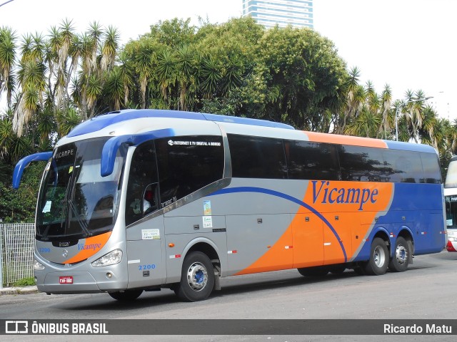 Vicampe Transportes e Turismo 2200 na cidade de Curitiba, Paraná, Brasil, por Ricardo Matu. Número da foto: #10643951.