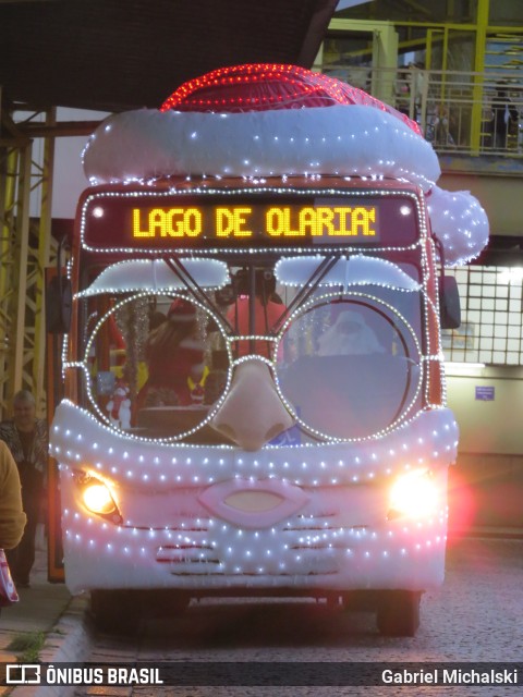 VCG - Viação Campos Gerais 1519 na cidade de Ponta Grossa, Paraná, Brasil, por Gabriel Michalski. ID da foto: 10645246.