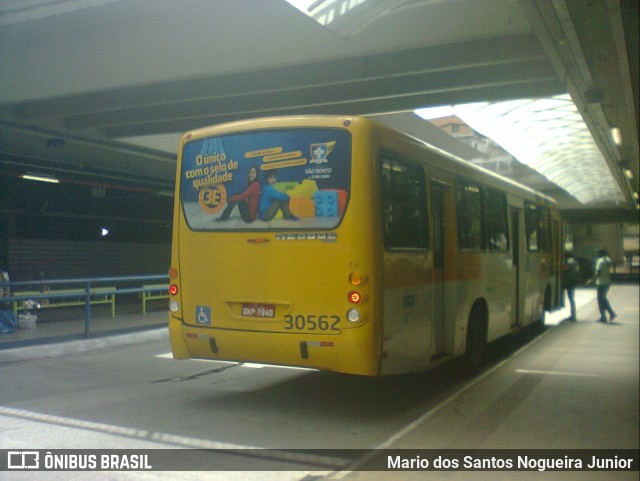 Plataforma Transportes 30562 na cidade de Salvador, Bahia, Brasil, por Mario dos Santos Nogueira Junior. Número da foto: #10647090.