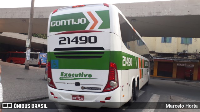 Empresa Gontijo de Transportes 21490 na cidade de Belo Horizonte, Minas Gerais, Brasil, por Marcelo Horta. ID da foto: 10646490.