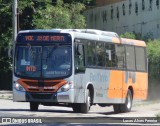 Transturismo Rio Minho RJ 166.052 na cidade de Niterói, Rio de Janeiro, Brasil, por Lucas Alves Ferreira. Número da foto: #:id.