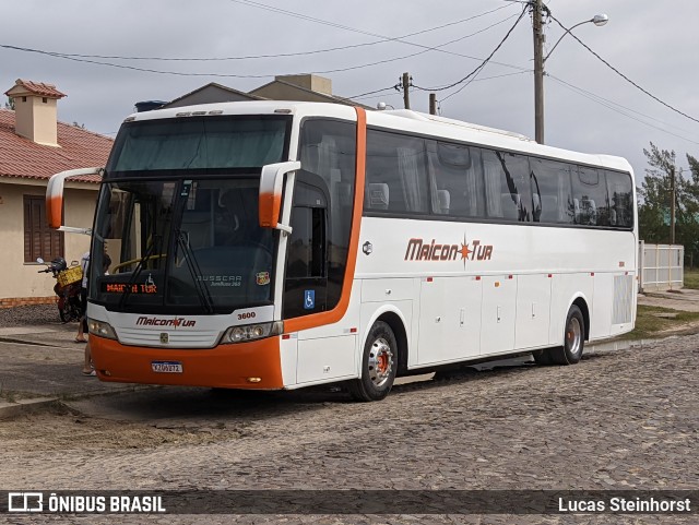 Maicon Tur 3600 na cidade de Tramandaí, Rio Grande do Sul, Brasil, por Lucas Steinhorst. ID da foto: 9712636.