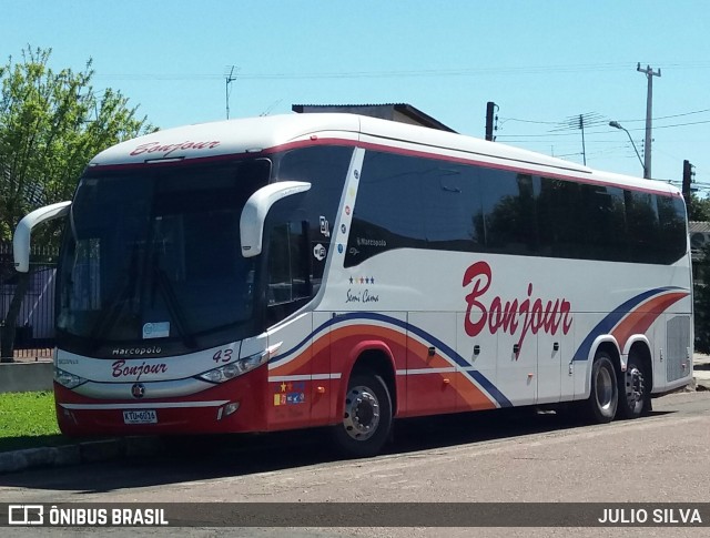 Empresa Bonjour 43 na cidade de Esteio, Rio Grande do Sul, Brasil, por JULIO SILVA. ID da foto: 9740228.