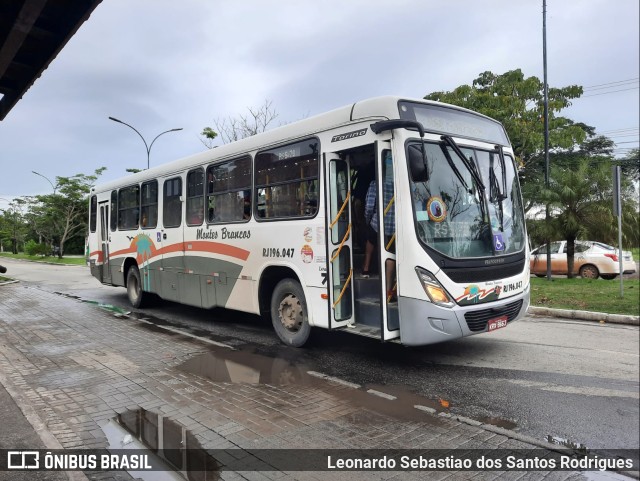 Viação Montes Brancos RJ 196.047 na cidade de Araruama, Rio de Janeiro, Brasil, por Leonardo Sebastiao dos Santos Rodrigues. Número da foto: #9738667.