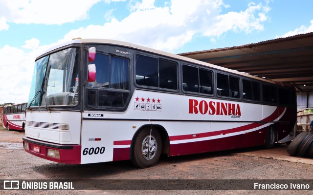 Rosinha Turismo 6000 na cidade de Paraguaçu Paulista, São Paulo, Brasil, por Francisco Ivano. Número da foto: #9743785.
