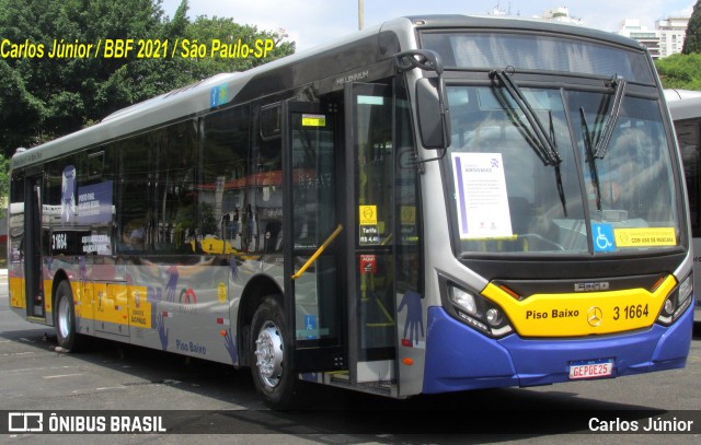 Viação Metrópole Paulista - Zona Leste 3 1664 na cidade de São Paulo, São Paulo, Brasil, por Carlos Júnior. Número da foto: #9741487.