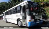 Ônibus Particulares 8298 na cidade de Sabará, Minas Gerais, Brasil, por Carlos Júnior. Número da foto: #9741557.