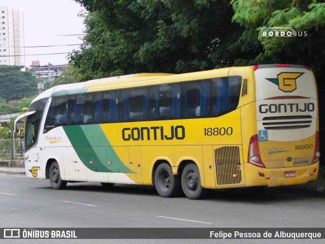 Empresa Gontijo de Transportes 18800 na cidade de Salvador, Bahia, Brasil, por Felipe Pessoa de Albuquerque. ID da foto: 9746044.