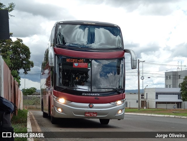 Expresso São Luiz 8030 na cidade de Brasília, Distrito Federal, Brasil, por Jorge Oliveira. Número da foto: #9746881.