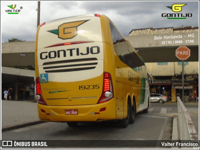 Empresa Gontijo de Transportes 19235 na cidade de Belo Horizonte, Minas Gerais, Brasil, por Valter Francisco. ID da foto: 9745427.