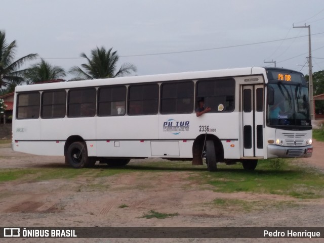 PH Tur Fretamento e Turismo 23362001 na cidade de Trairi, Ceará, Brasil, por Pedro Henrique. Número da foto: #9747377.