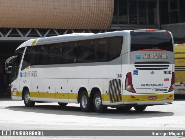 Empresa Cruz 20503 na cidade de Rio de Janeiro, Rio de Janeiro, Brasil, por Rodrigo Miguel. Número da foto: #9749636.