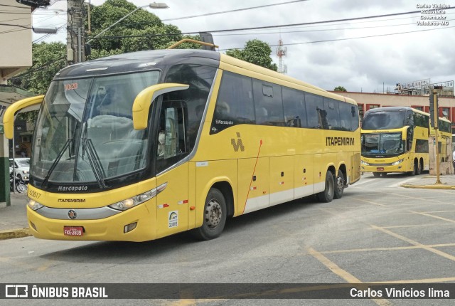 Viação Itapemirim 60017 na cidade de Governador Valadares, Minas Gerais, Brasil, por Carlos Vinícios lima. ID da foto: 9756677.