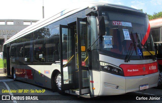 Express Transportes Urbanos Ltda 4 8068 na cidade de São Paulo, São Paulo, Brasil, por Carlos Júnior. ID da foto: 9758631.