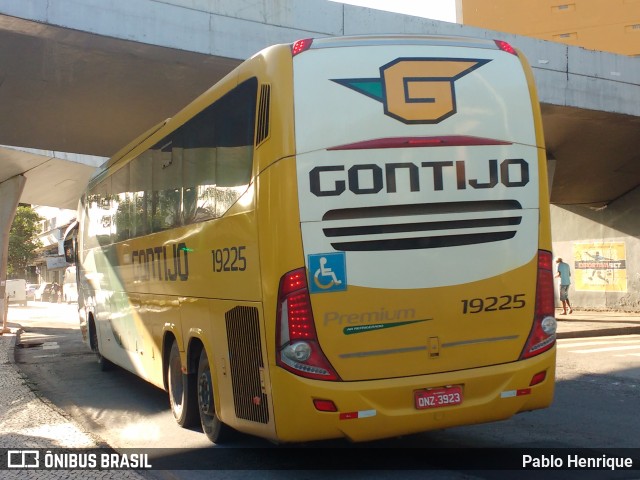 Empresa Gontijo de Transportes 19225 na cidade de Belo Horizonte, Minas Gerais, Brasil, por Pablo Henrique. Número da foto: #9755951.