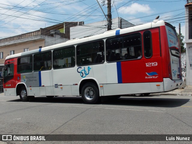 Suzantur Diadema 1219 na cidade de Diadema, São Paulo, Brasil, por Luis Nunez. ID da foto: 9760136.