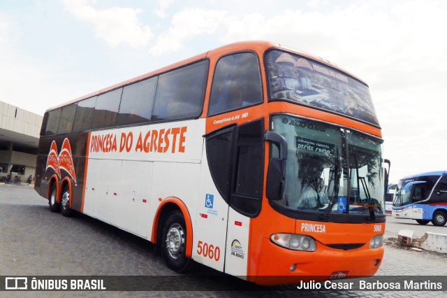Auto Viação Princesa do Agreste 5060 na cidade de Caruaru, Pernambuco, Brasil, por Julio Cesar  Barbosa Martins. Número da foto: #9763313.
