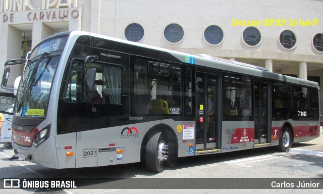 Viação Metrópole Paulista - Zona Sul 7 3482 na cidade de São Paulo, São Paulo, Brasil, por Carlos Júnior. ID da foto: 9763227.