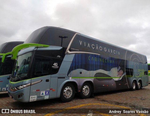 Viação Garcia 86095 na cidade de Curitiba, Paraná, Brasil, por Andrey  Soares Vassão. Número da foto: #9715256.
