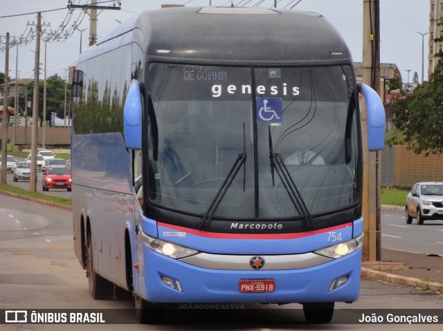 Expresso Guanabara 754 na cidade de Taguatinga, Distrito Federal, Brasil, por João Gonçalves. Número da foto: #9766329.
