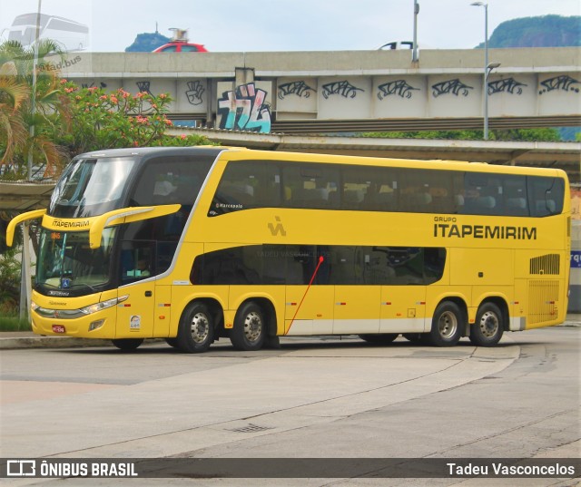 Viação Itapemirim 17017 na cidade de Rio de Janeiro, Rio de Janeiro, Brasil, por Tadeu Vasconcelos. ID da foto: 9766662.