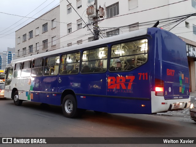 BR7 Mobilidade 711 na cidade de São Bernardo do Campo, São Paulo, Brasil, por Welton Xavier. Número da foto: #9764901.