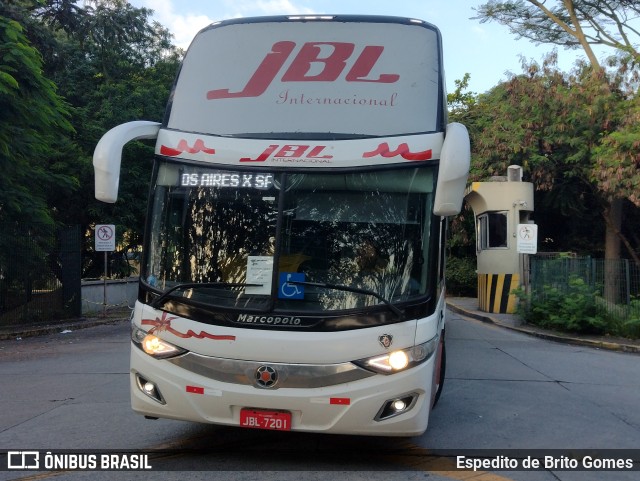 JBL Turismo 7200 na cidade de São Paulo, São Paulo, Brasil, por Espedito de Brito Gomes. ID da foto: 9766704.